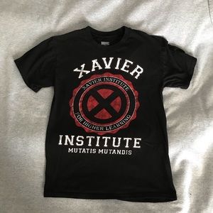 X-MEN graphic t-shirt